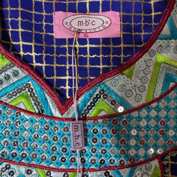 BNWT m.b.c Kaftan MooMoo Long Sleeve Iridescent Sequin Peacock Kaftan Dress OS - Picture 5 of 5